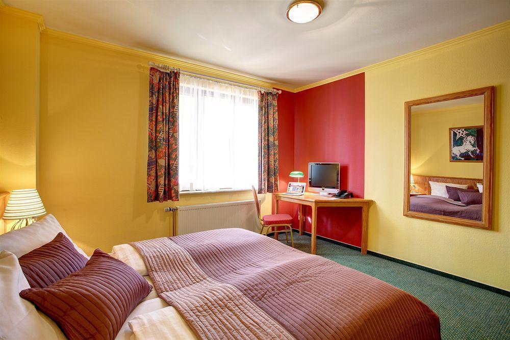 Hotel Toskana Wiesbaden Exterior photo
